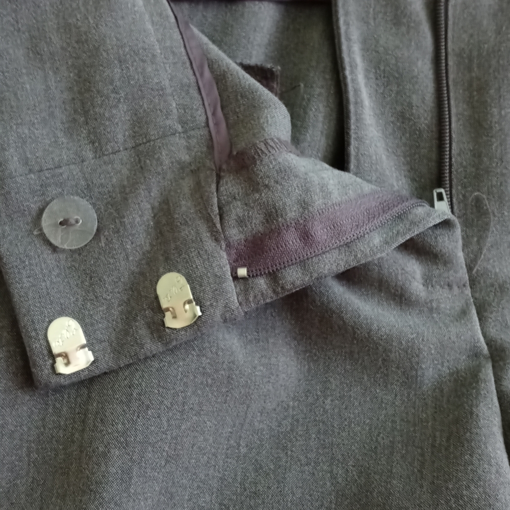 🔥3/$40🔥 Ellen Tracy Dress Capris - Picture 7 of 12